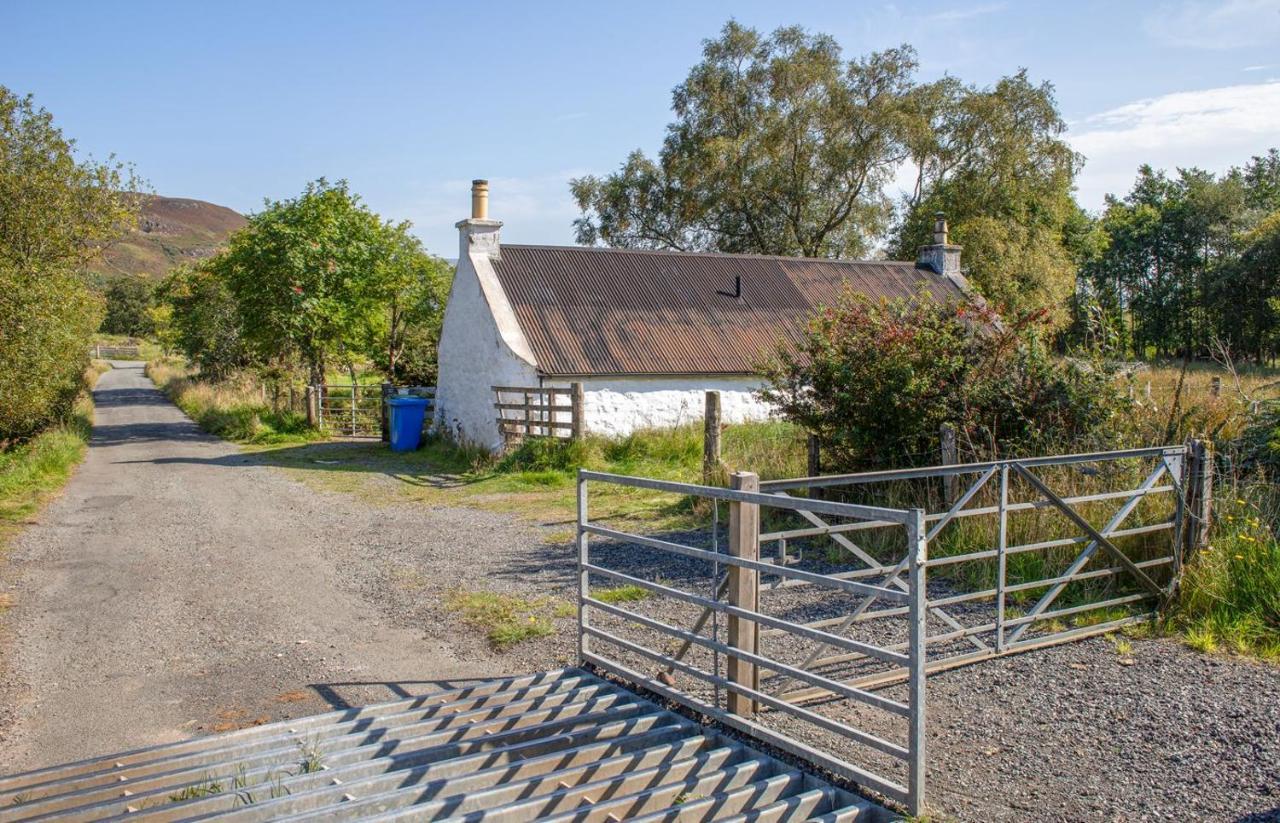 Villa Half Of 12 Camustianavaig Camastianavaig Exterior foto